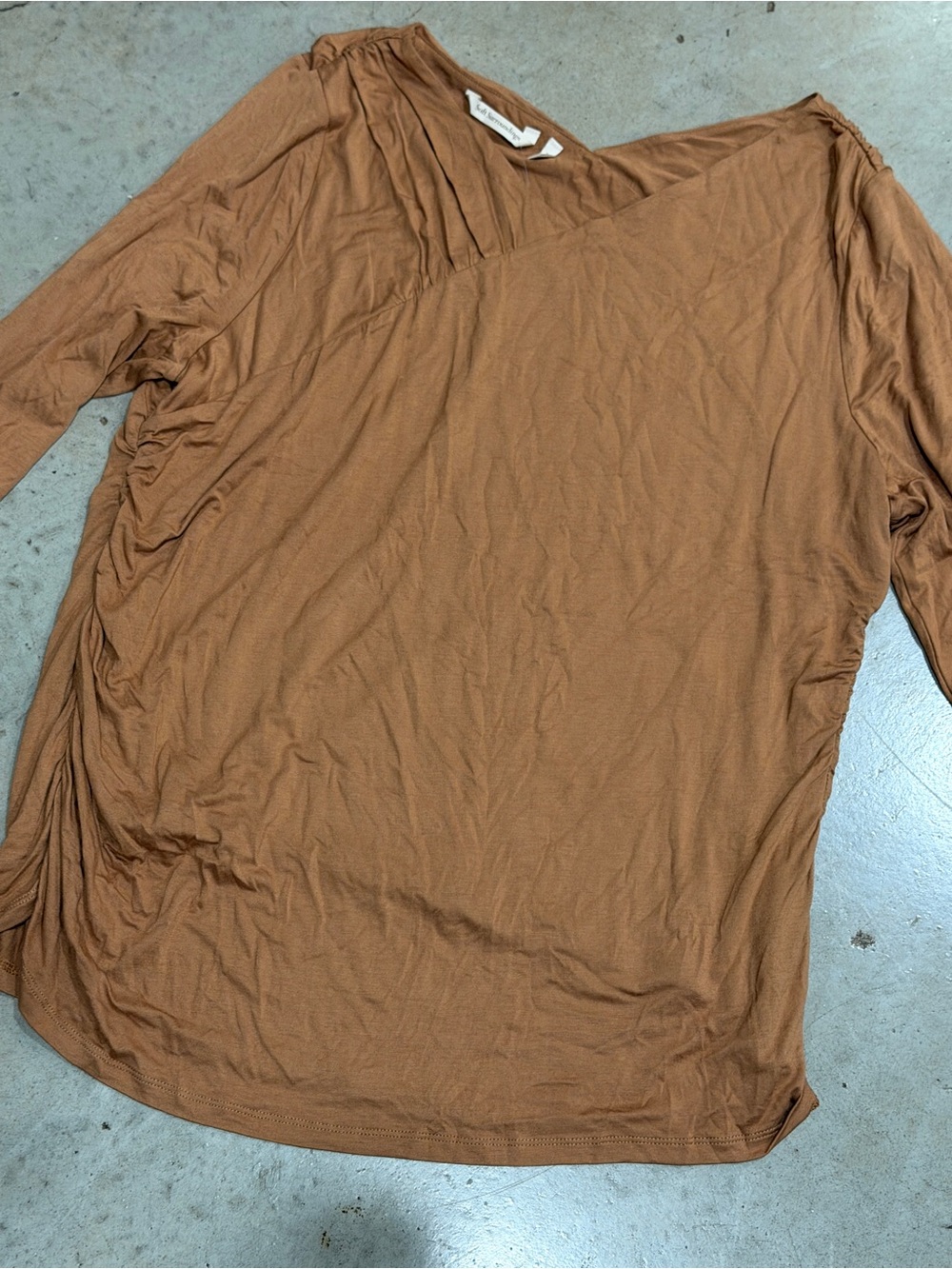 Long Sleeve Crew Neck Shirt in Brown